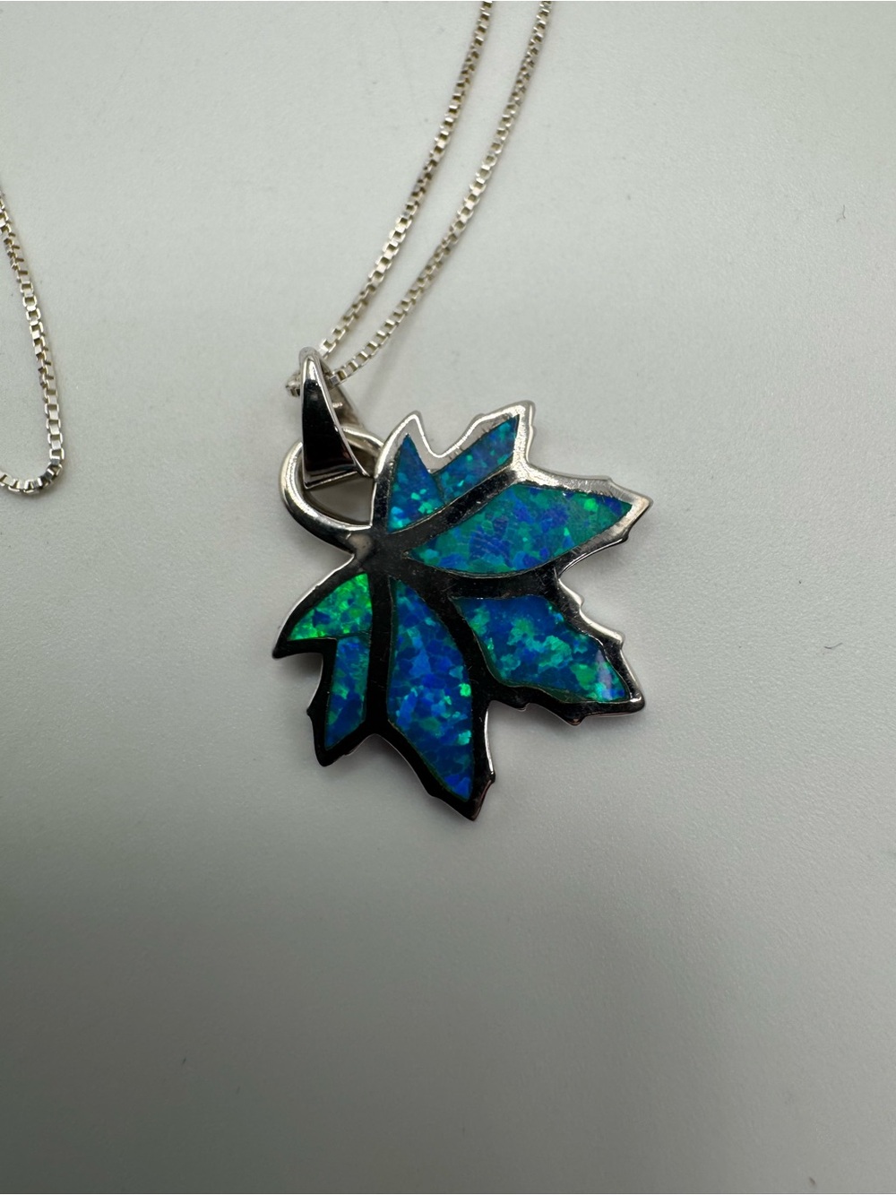 Blue Opal Leaf Sterling Silver Pendant Necklace - Hallmarked 925 - Picture 3 of 8